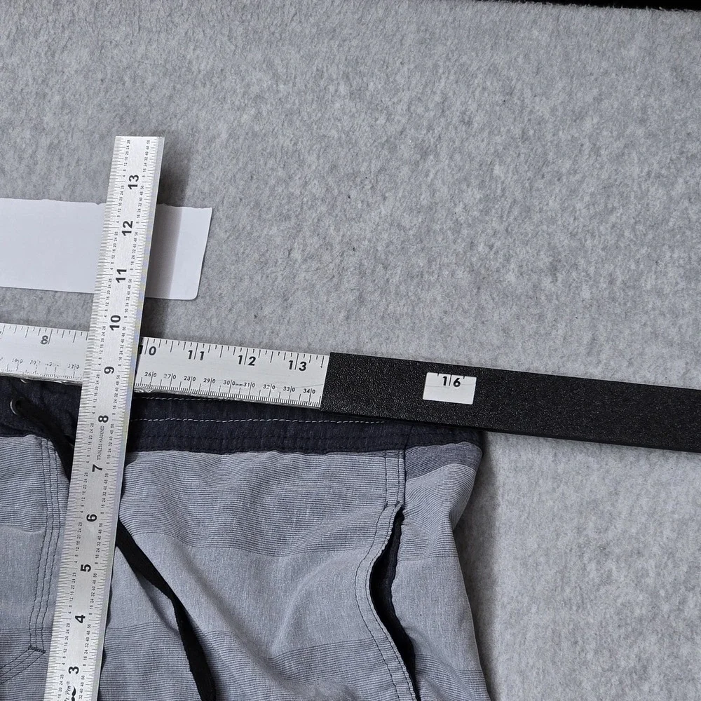 Quiksilver Men Swimwear  32‎ Gray Striped Beach Shorts Zipper 9